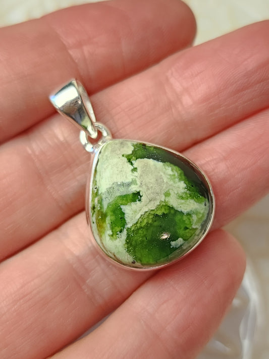 Chrome Chalcedony Stirling Silver S925 Pendant