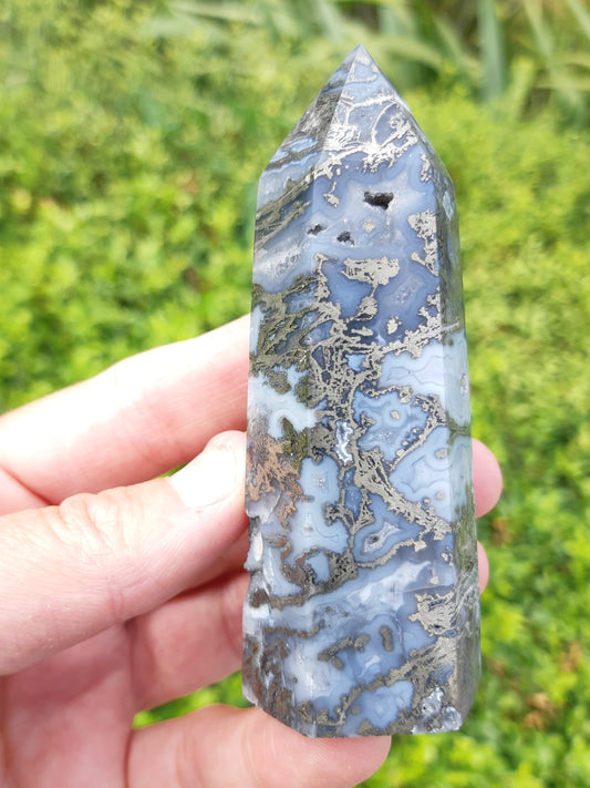 Agate Pyrite Point