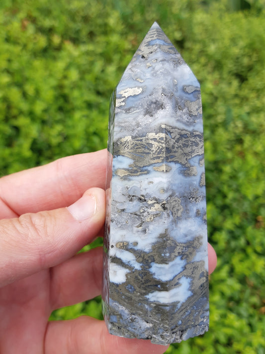 Agate Pyrite Point